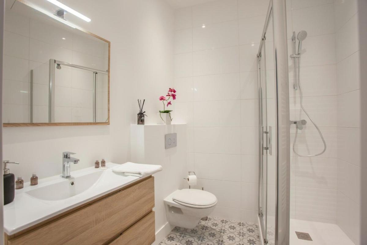 Appartement Lannexe Du Petit Palais à Grenoble Extérieur photo